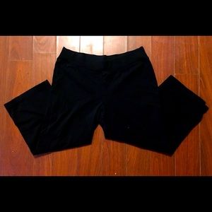 Black Capri Leggings ❤️
